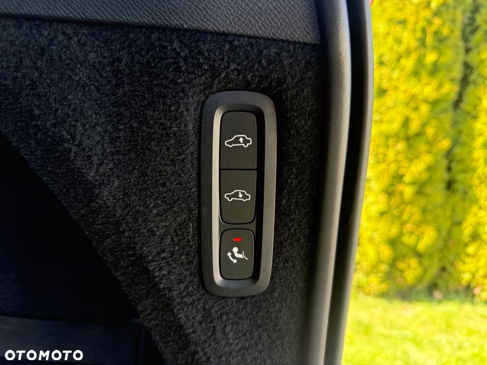 Volvo XC 90 T8 AWD Twin Engine Geartronic Inscription - 18