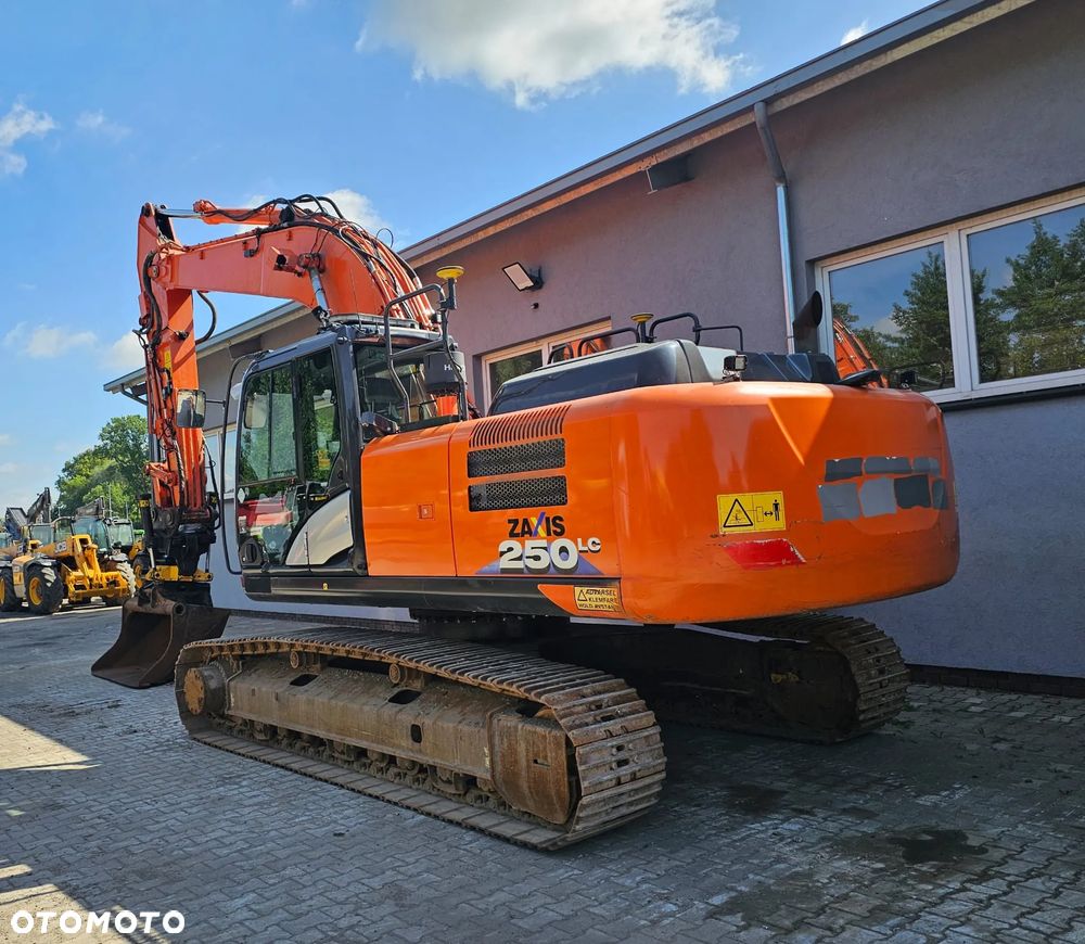 Hitachi ZX250LC-6 - 5