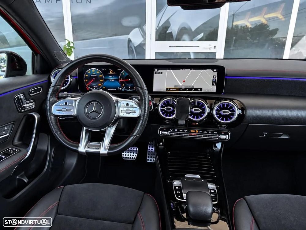Mercedes-Benz A 180 d 7G-DCT AMG Line - 15