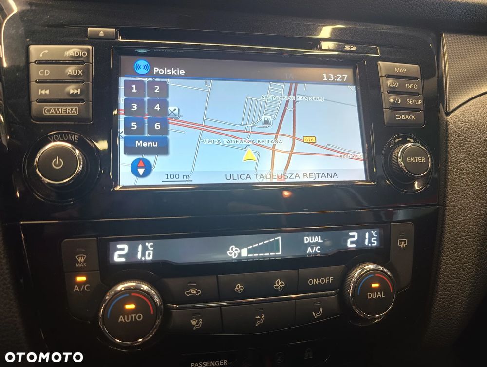 Nissan Qashqai 1.2 DIG-T N-Connecta EU6 - 16