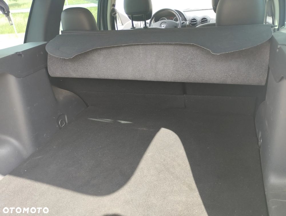 Dacia Duster 1.6 16V 4x4 Ambiance - 21