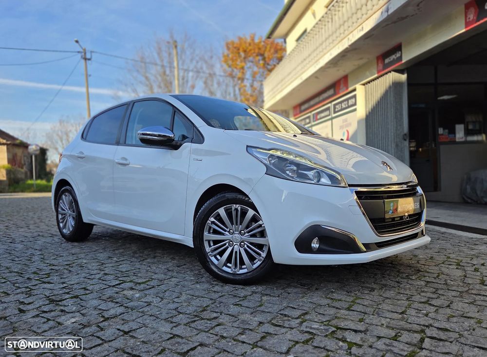 Peugeot 208 1.6 BlueHDi Style