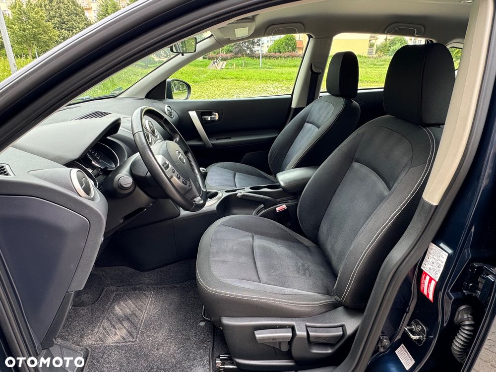 Nissan Qashqai 2.0 dCi DPF tekna - 19