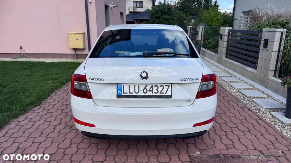 Skoda Octavia 1.6 TDI Active - 5