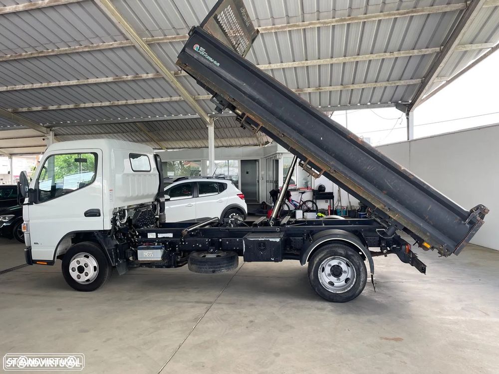 Mitsubishi Fuso Canter 3.0 D-ID c/Caixa Tribasculante - 2