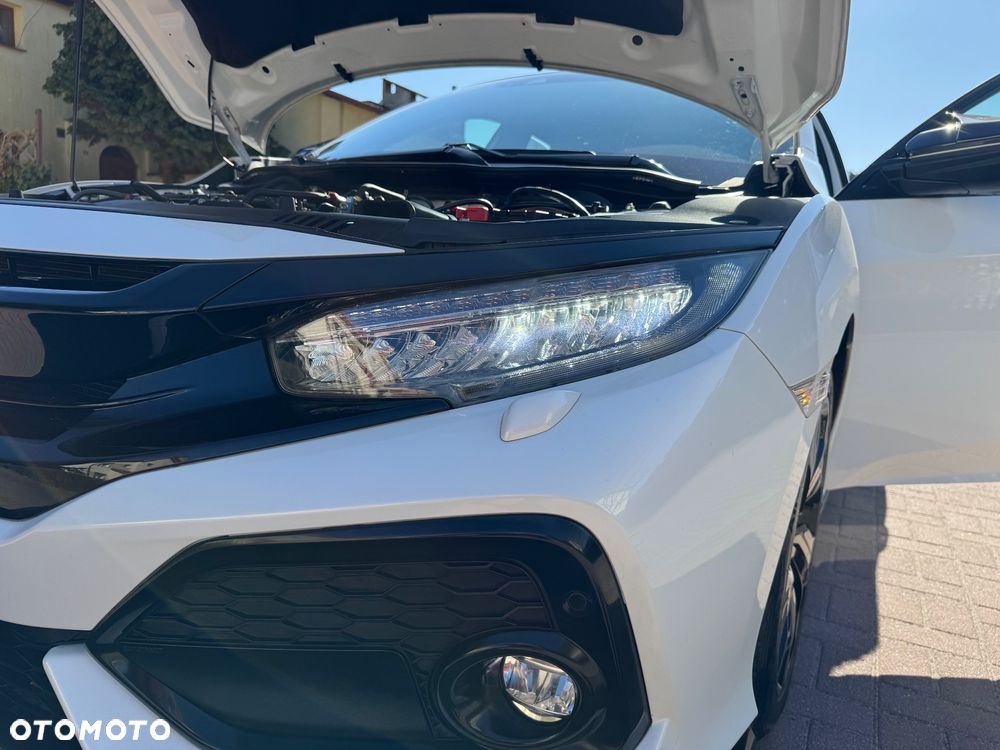 Honda Civic 1.5 i-VTEC Turbo Sport - 19