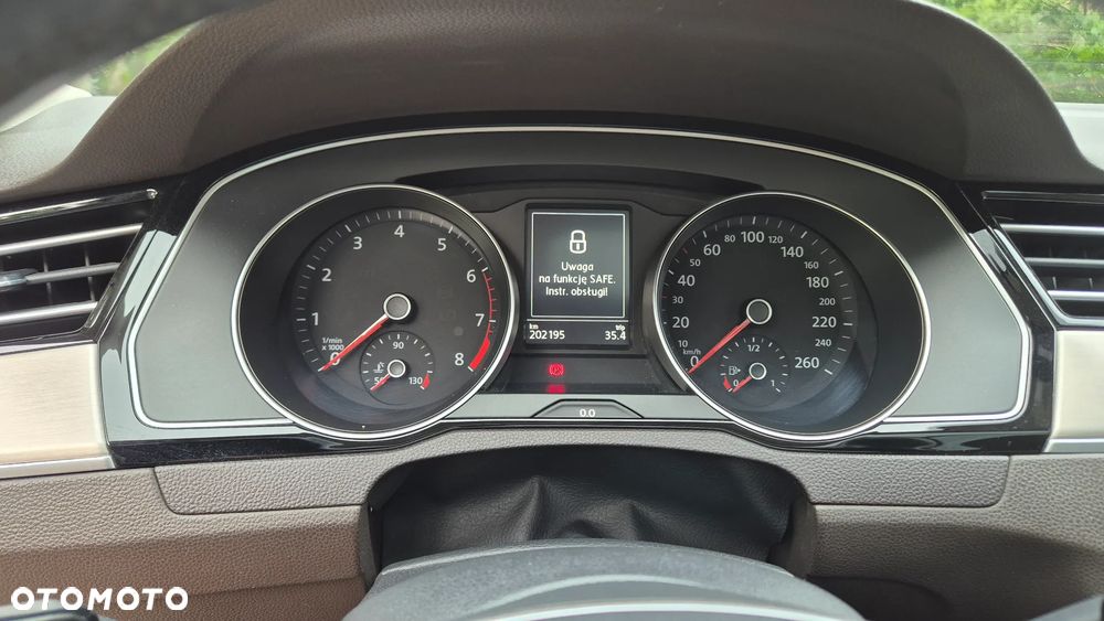 Volkswagen Passat 2.0 TSI BMT Highline DSG - 17