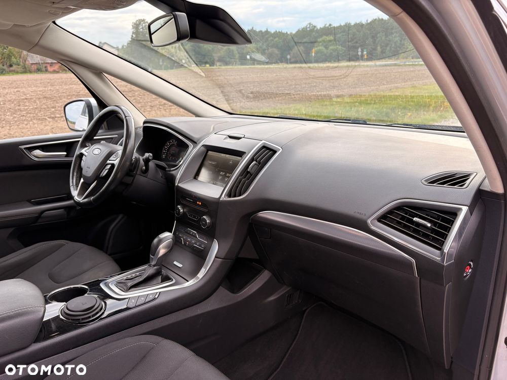 Ford S-Max 2.0 TDCi Titanium PowerShift - 12
