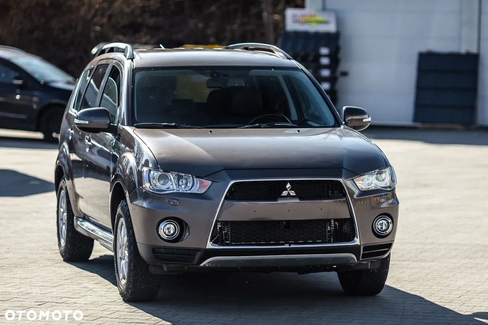 Mitsubishi Outlander 2.0 2WD - 5