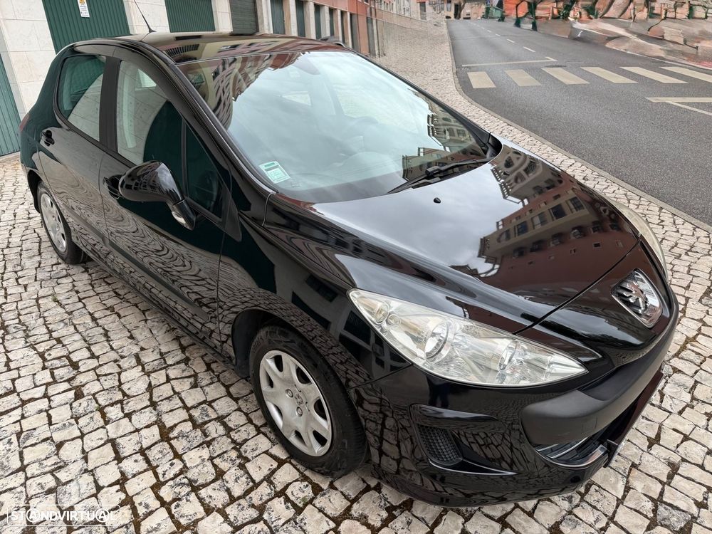 Peugeot 308 1.6 HDi Executive - 17