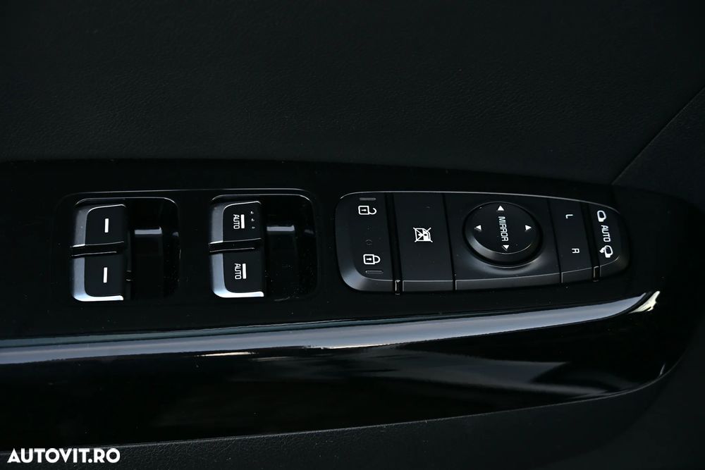 Kia Sportage 1.6 DSL MHEV 7DCT HP 4x2 GT Line - 19