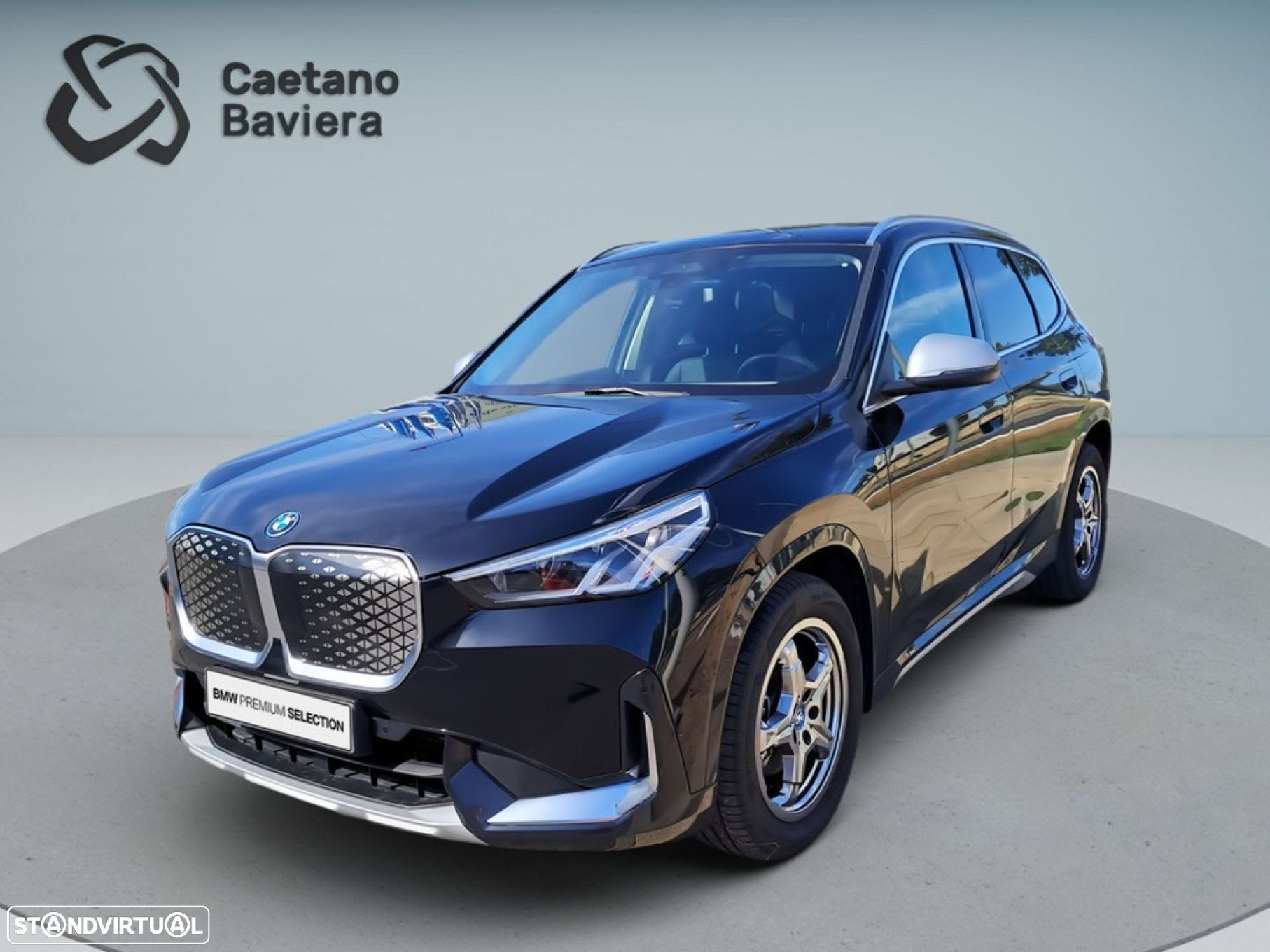 BMW iX1 eDrive20 Pack Desportivo M - 1