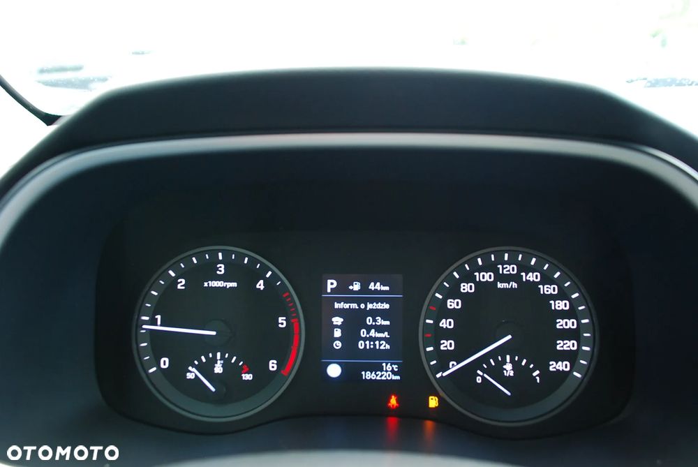 Hyundai Tucson 1.6 CRDi Style 2WD DCT - 23