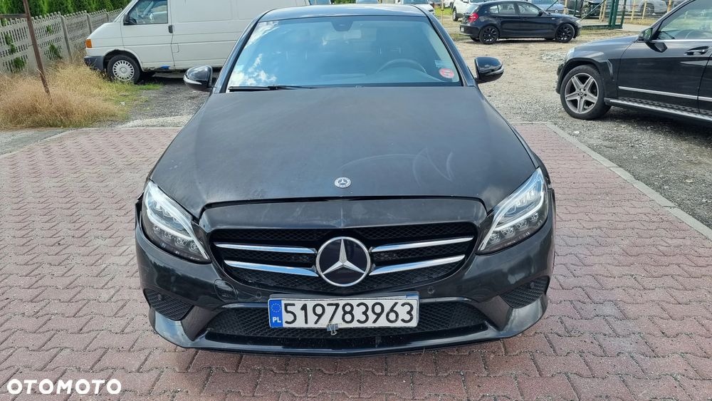 Mercedes-Benz Klasa C 180 d 9G-TRONIC - 17