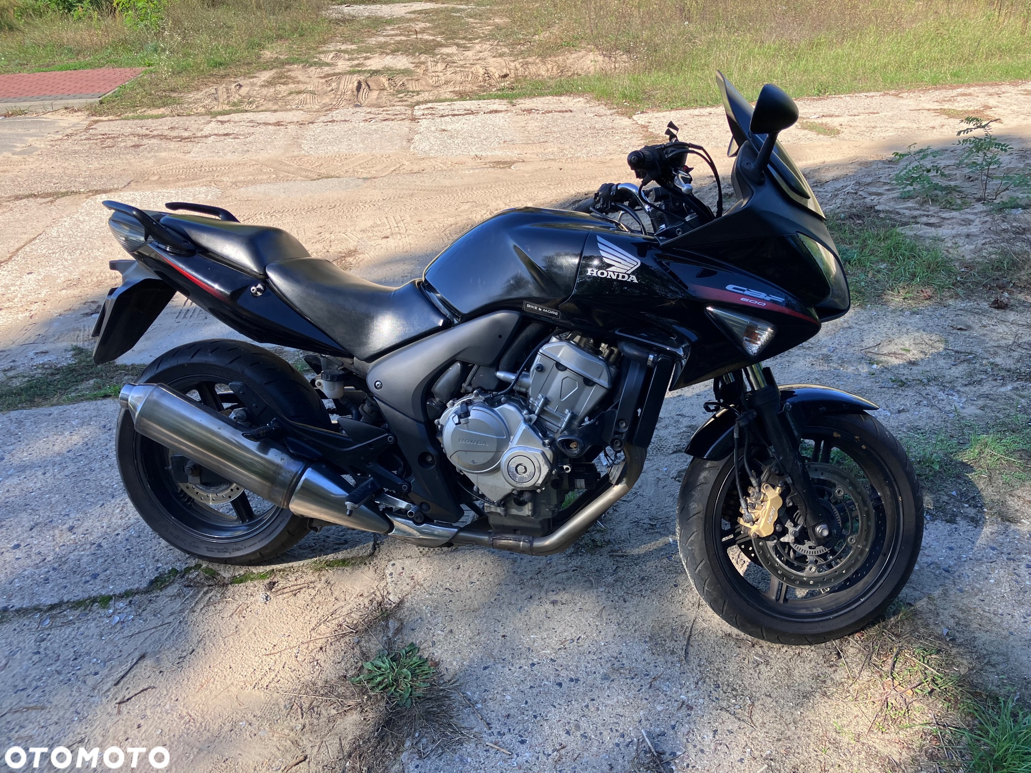 Honda CBF - 2