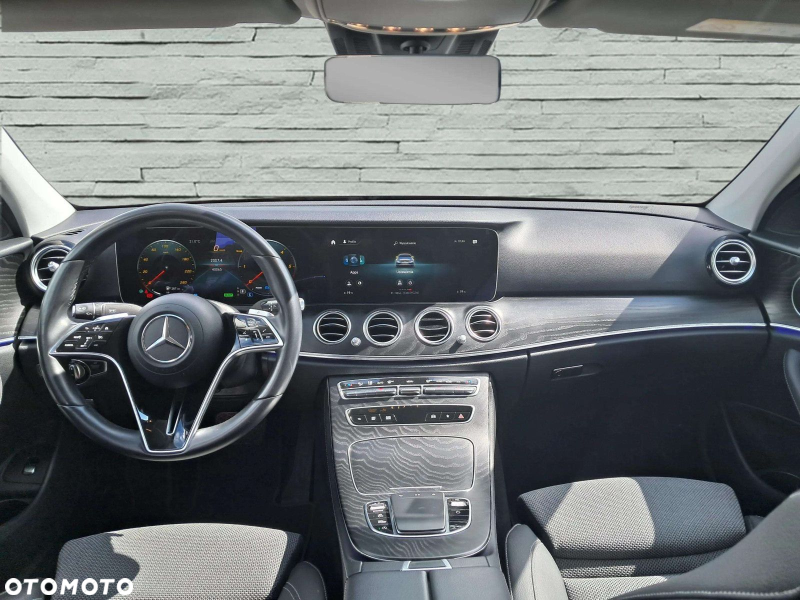 Mercedes-Benz Klasa E 220 d 4-Matic Business Edition - 10