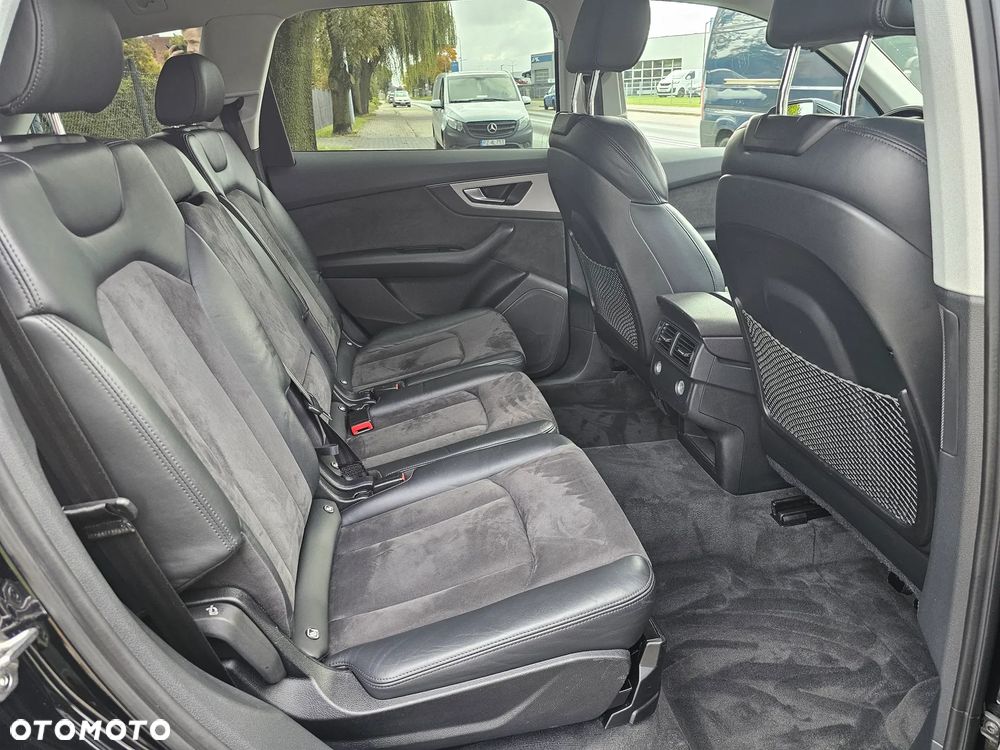 Audi Q7 45 TDI Quattro Tiptronic - 22