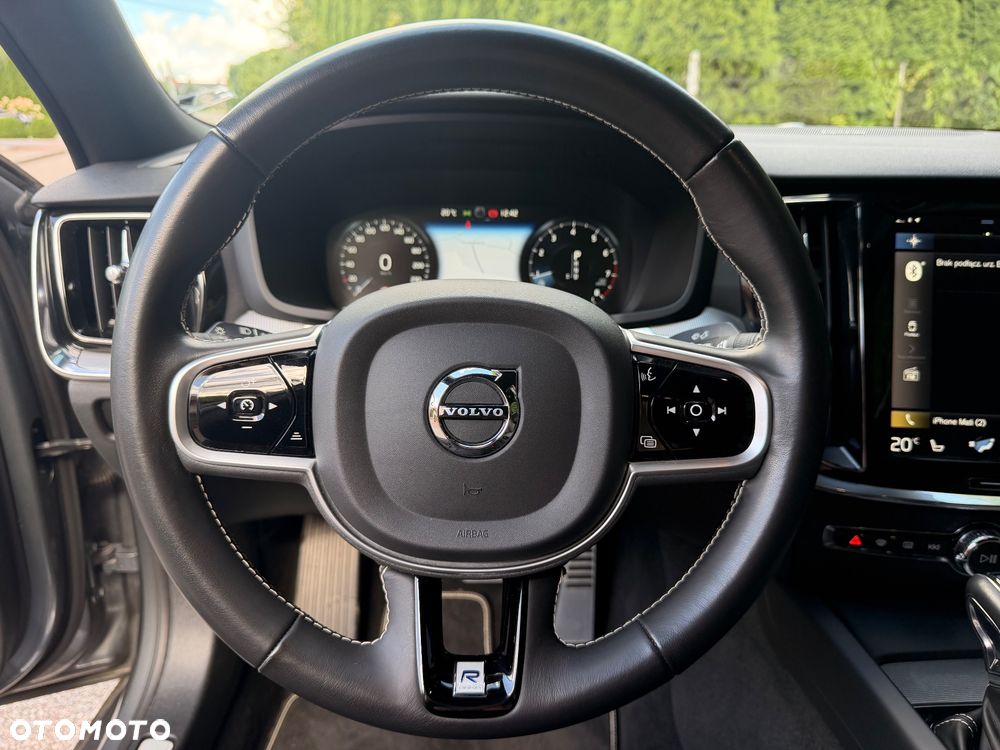 Volvo S60 T4 R-Design - 22