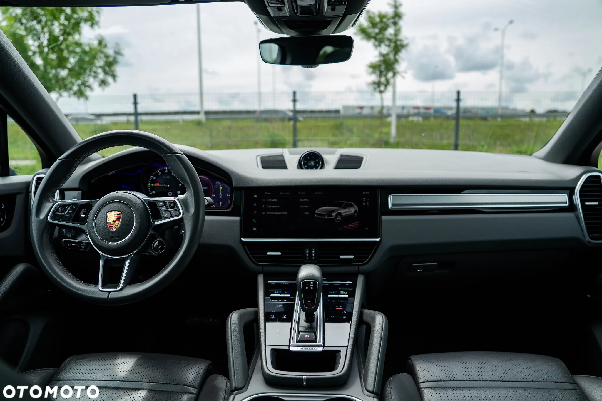 Porsche Cayenne ver-coupe-e--hybrid-platinum-edition - 17