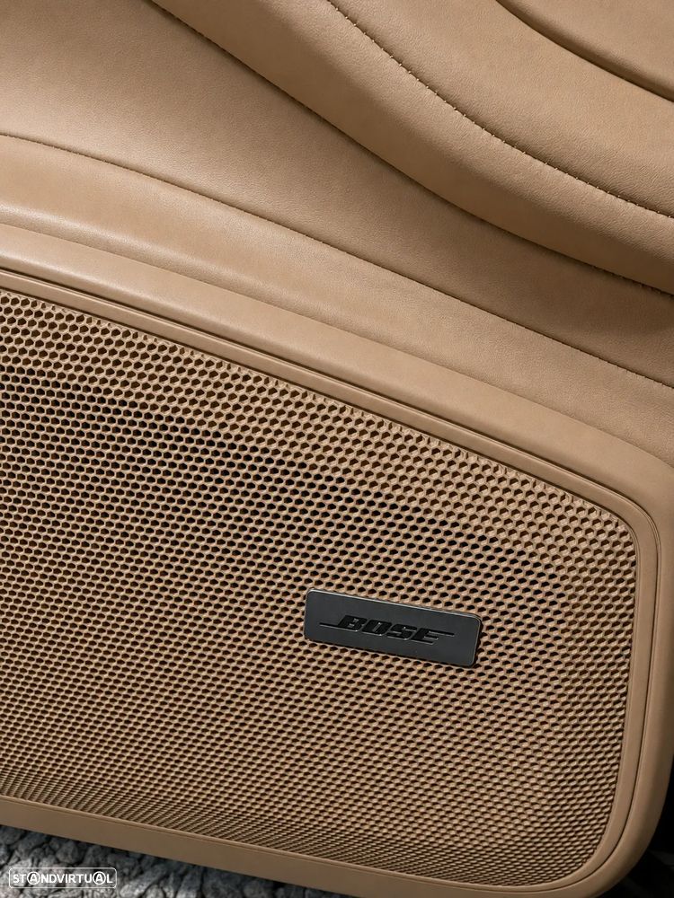 Porsche Panamera 4 E-Hybrid Platinum Edition - 15