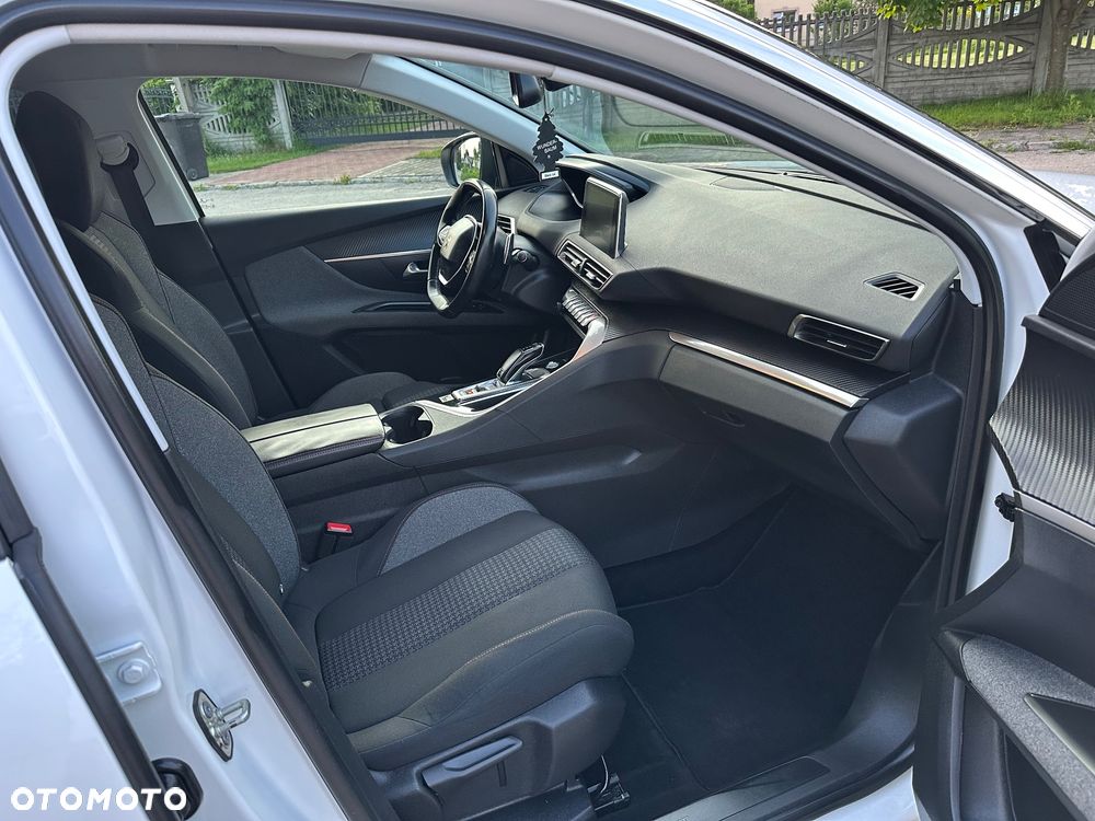 Peugeot 3008 1.6 BlueHDi Active S&S EAT6 - 14