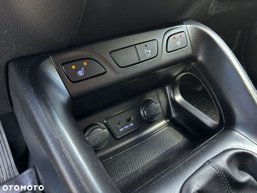 Hyundai ix35 2.0 CRDi Premium 4WD - 18