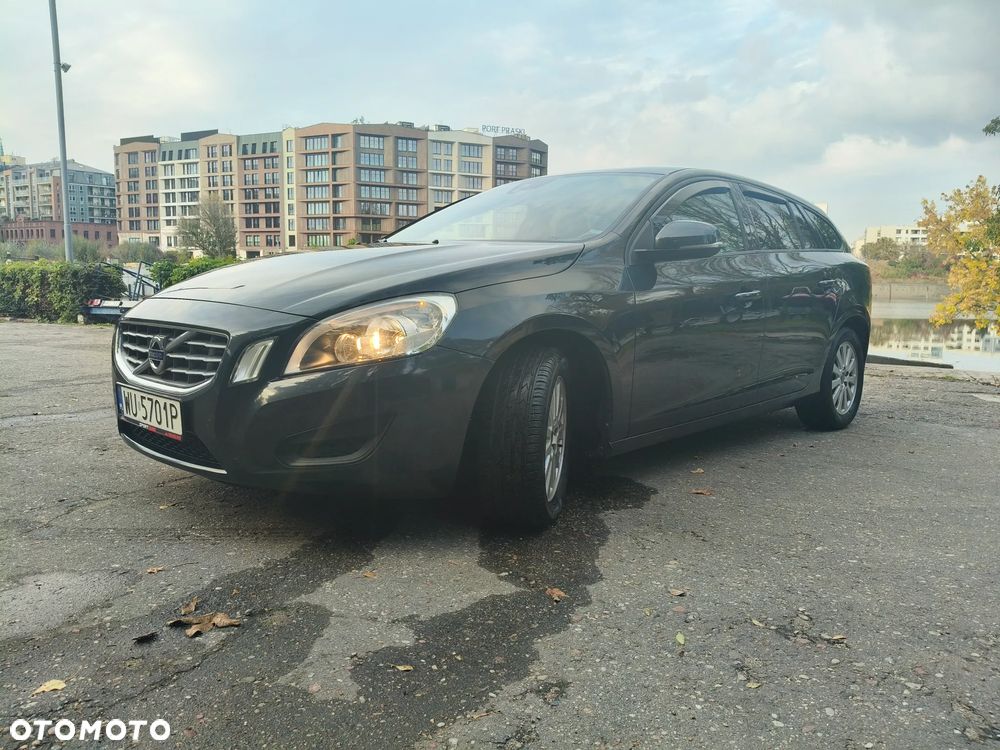 Volvo V60 T5 Kinetic - 3