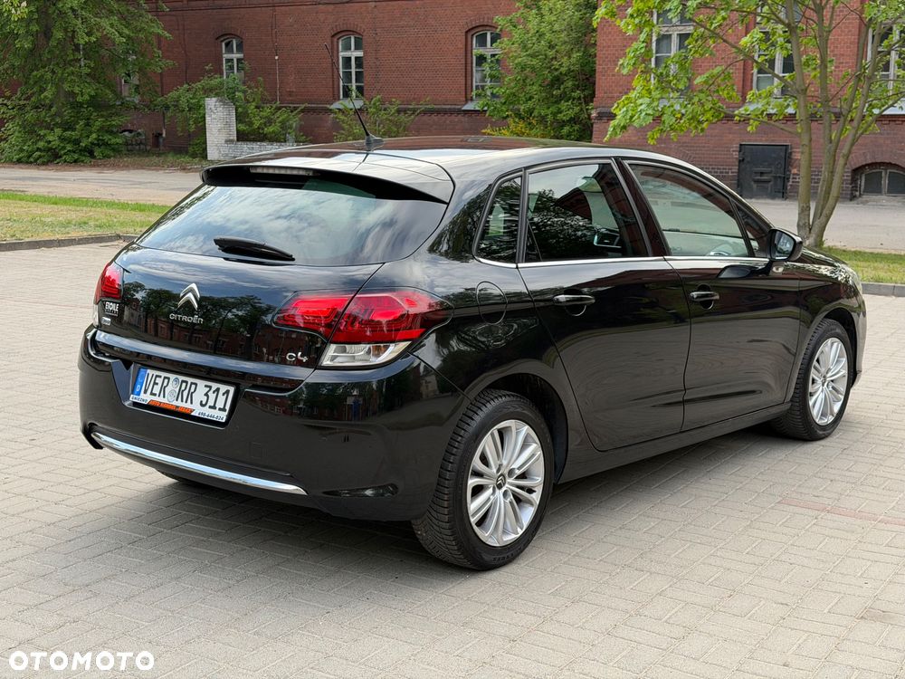 Citroën C4 e-HDi 115 Exclusive - 17