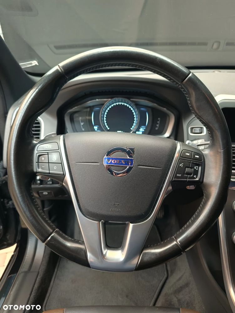 Volvo XC 60 - 29