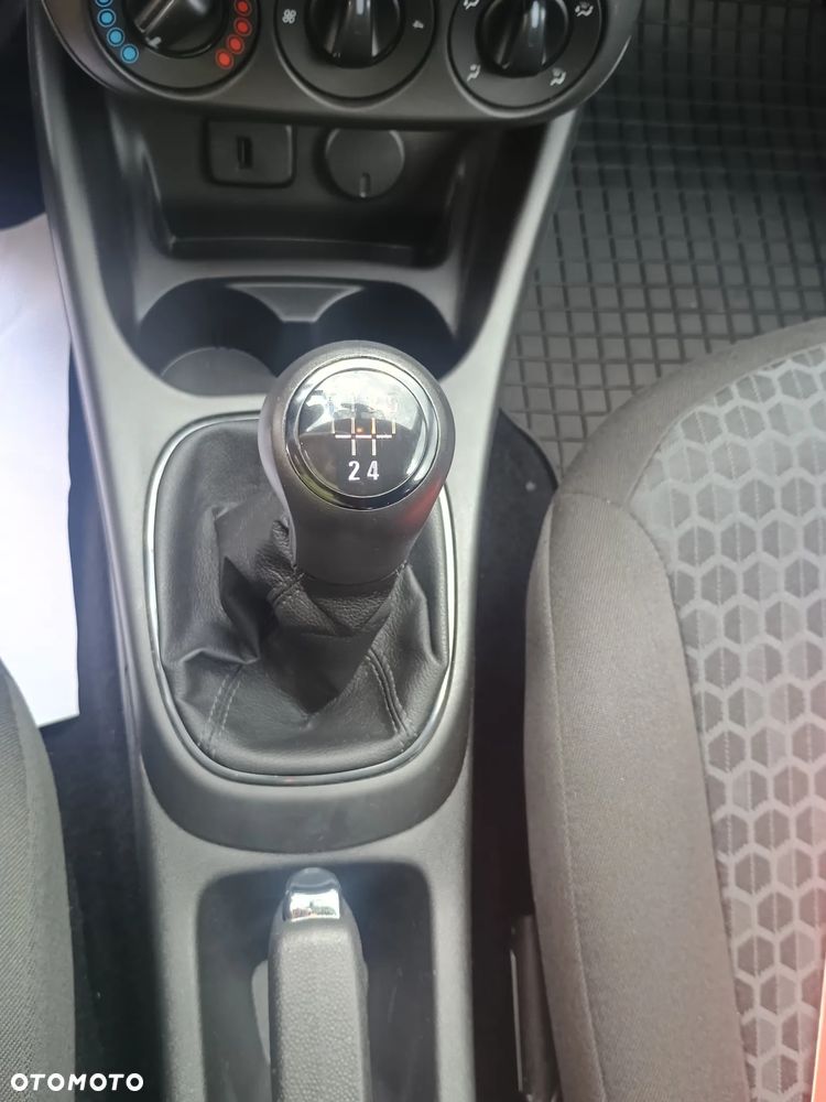 Opel Corsa - 19