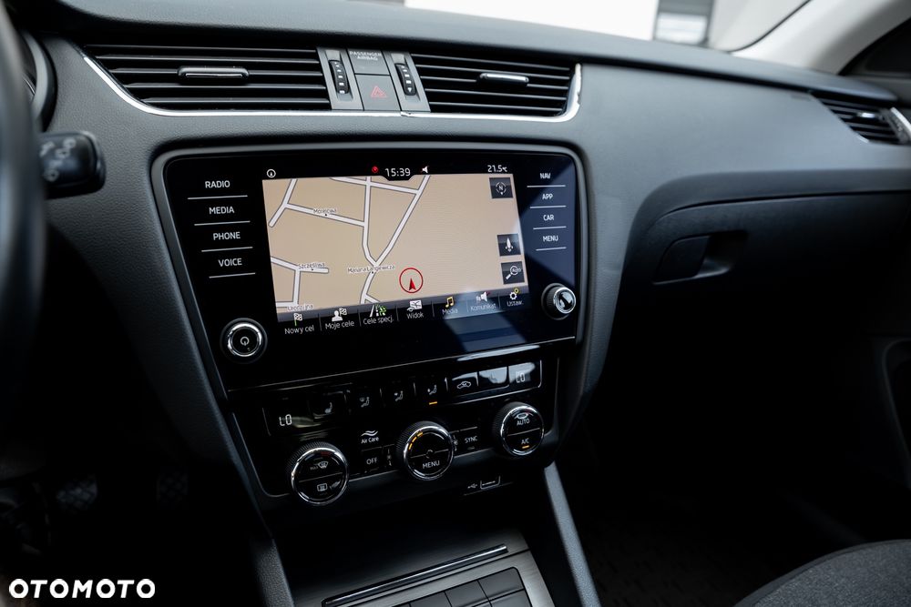 Skoda Octavia 1.5 TSI ACT DSG Soleil - 36