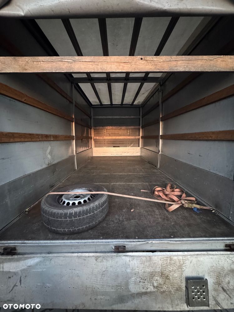 Volkswagen Crafter - 9