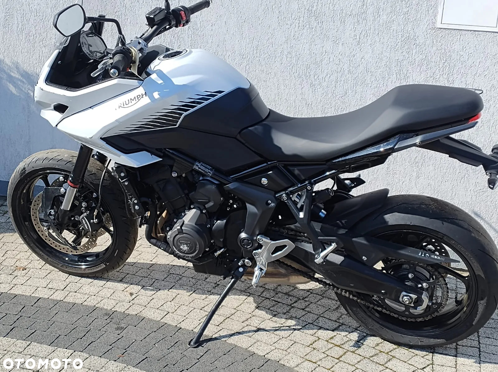 Triumph Tiger - 4