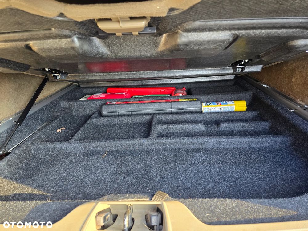 Volvo V70 D3 Geartronic Momentum - 10