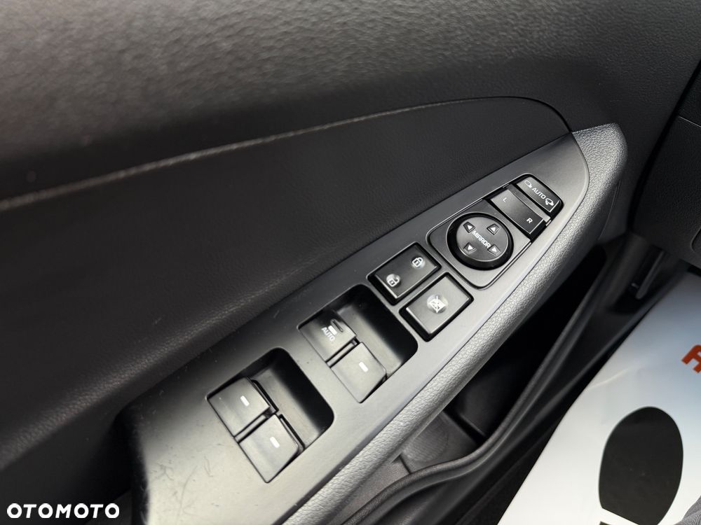 Hyundai Tucson 2.0 CRDi 2WD Trend - 19