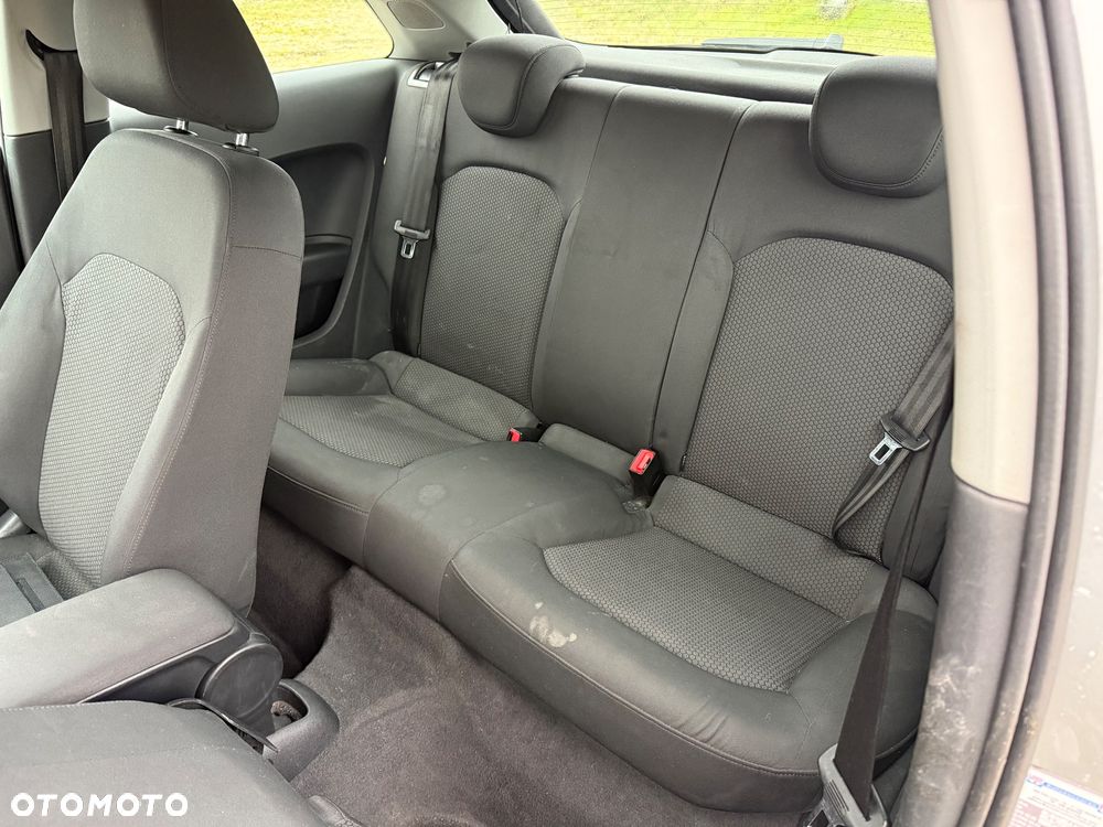 Audi A1 3-drzwiowe 1.6 TDI S line Sportpaket - 13