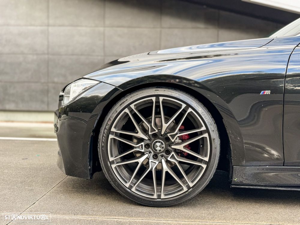 BMW 318 d Touring Aut. Sport Line - 16