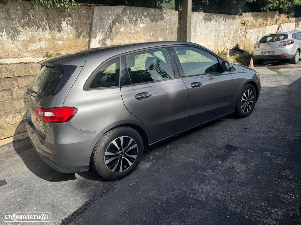 Mercedes-Benz B 180 d Style - 8