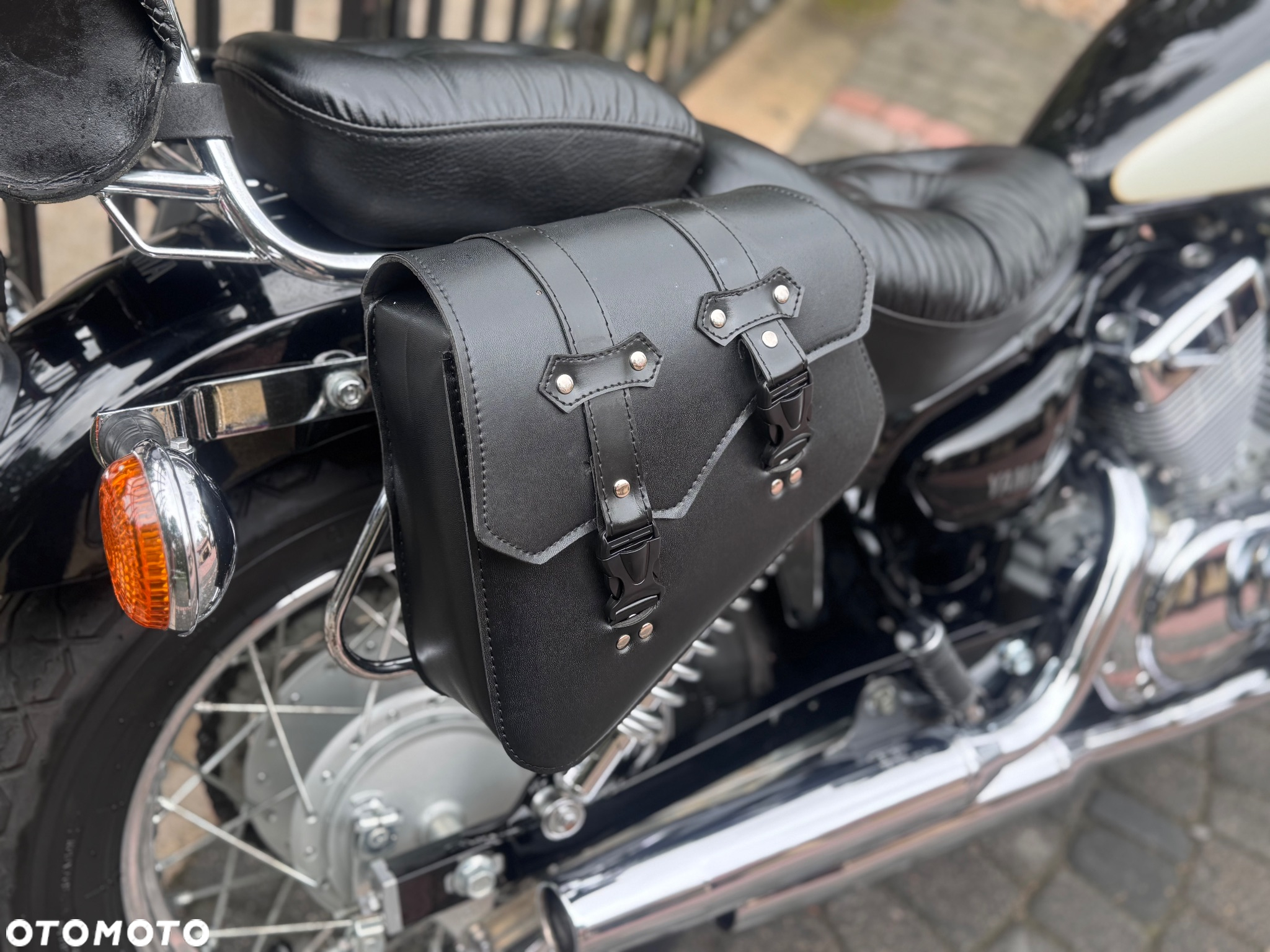 Yamaha XV - 24