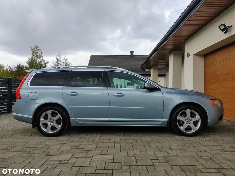Volvo V70 2.0 Summum - 17