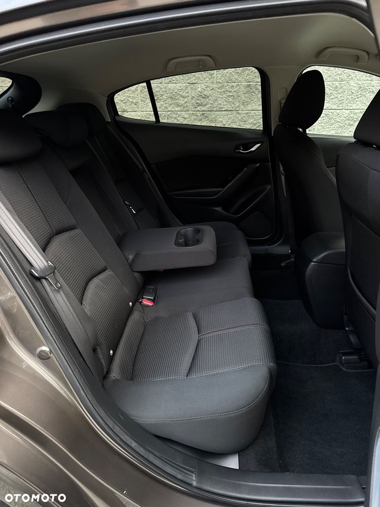 Mazda 3 2.0 Skyenergy EU6 - 19