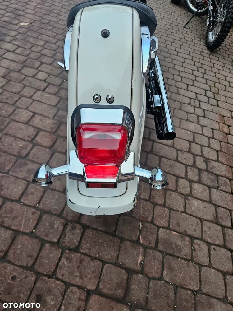 Suzuki VL 800 Volusia - Boulevard C50 - 22