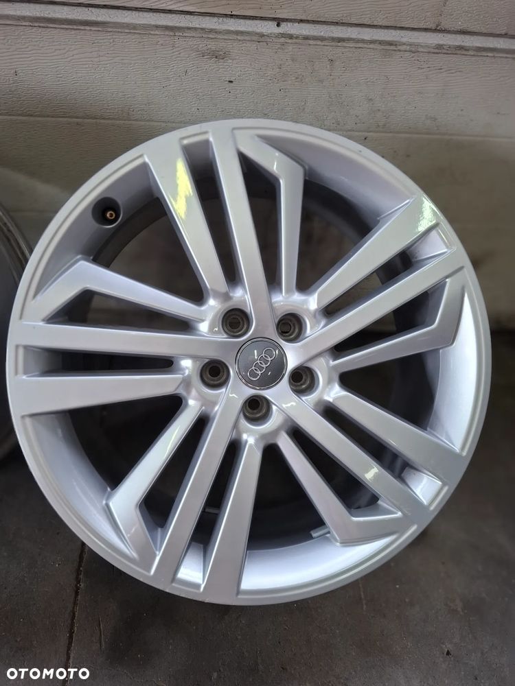 Audi Felgi  R20 80A601025 L - 3