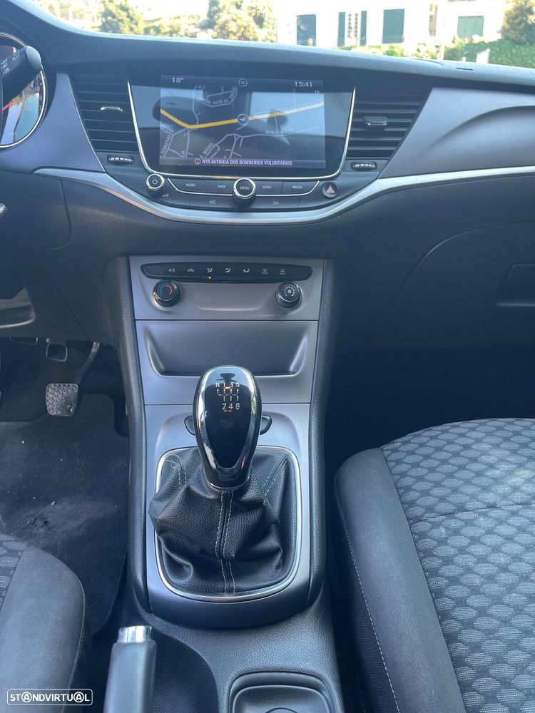 Opel Astra Caravan - 6