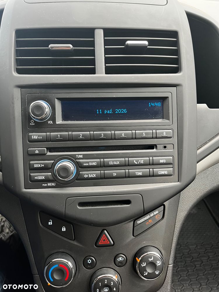 Chevrolet Aveo 1.2 LT - 29