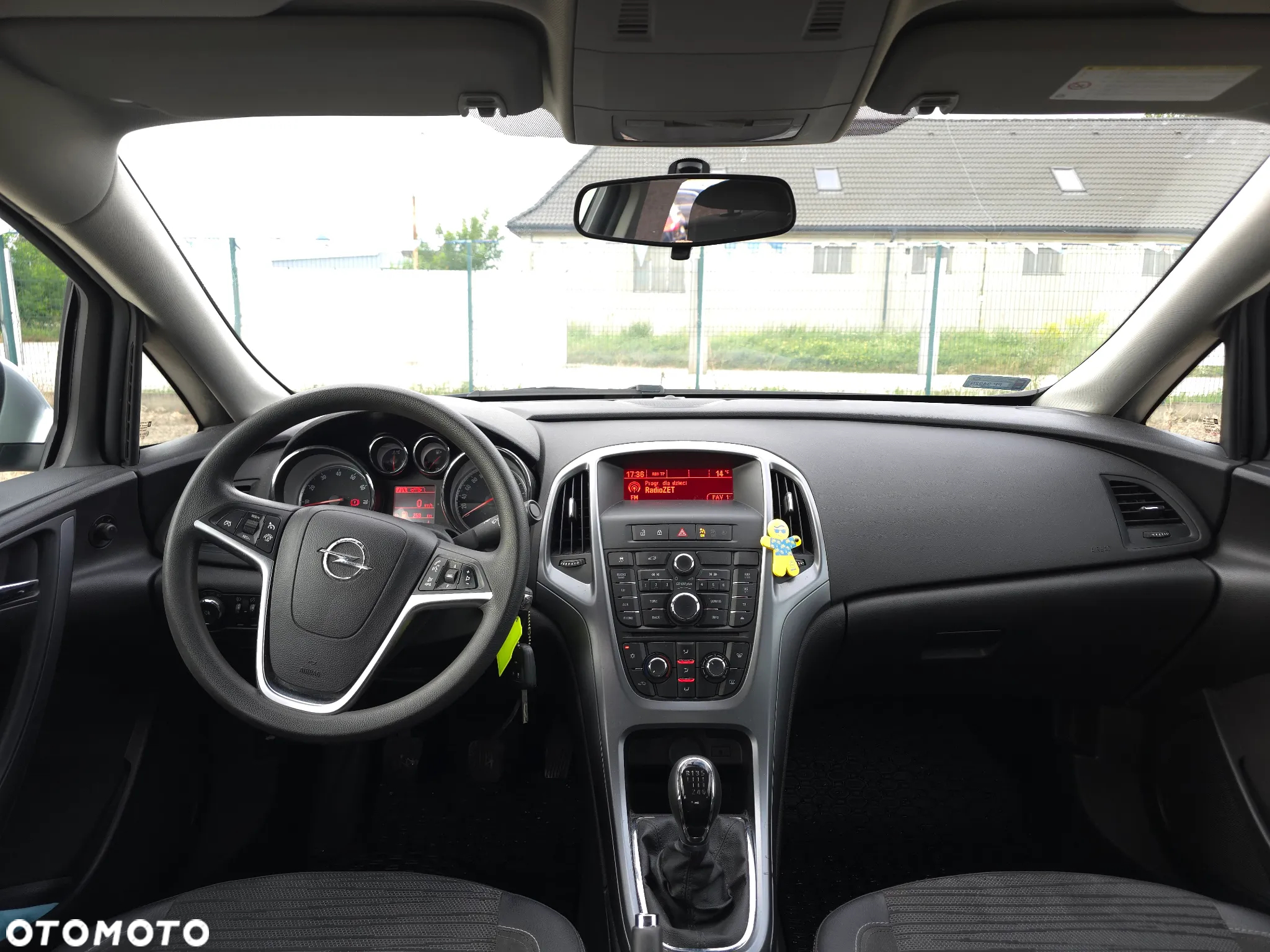 Opel Astra IV 1.4 T Business - 32
