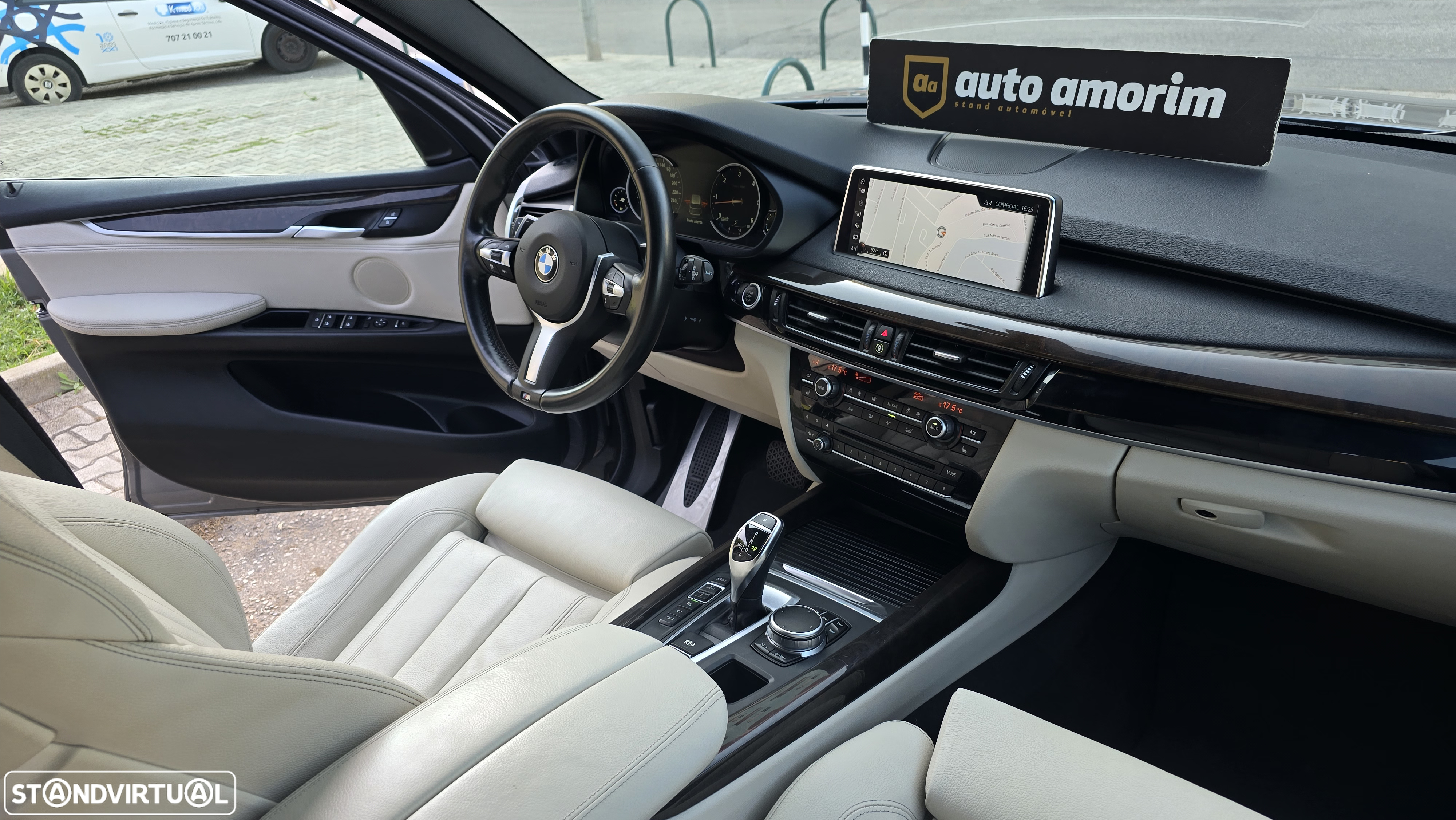 BMW X5 30 d xDrive Pack M - 23