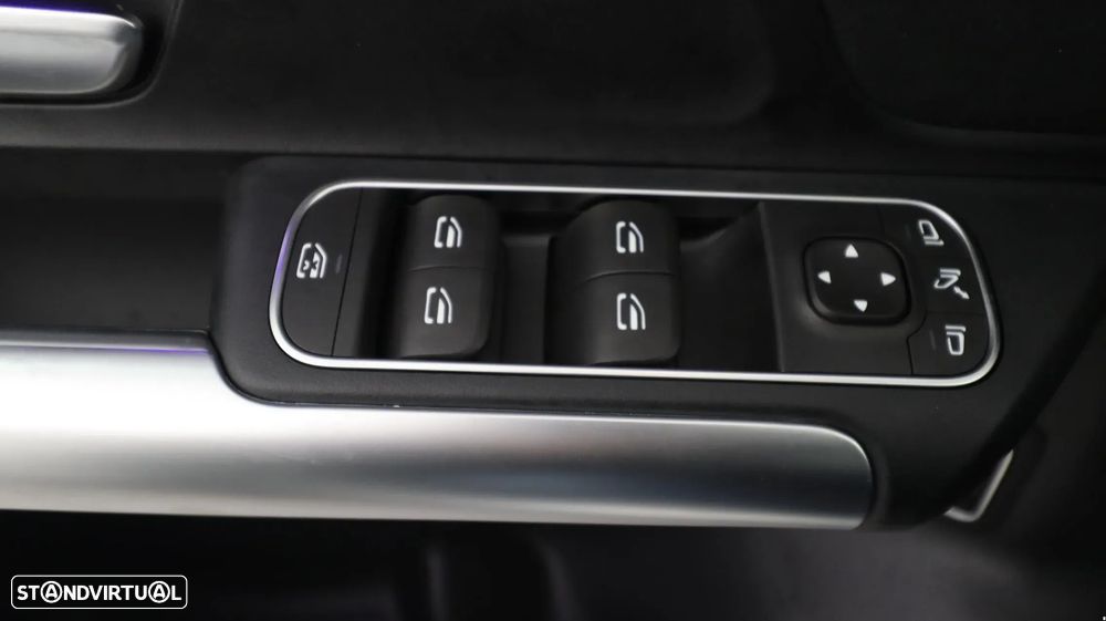 Mercedes-Benz GLA 180 d AMG Line - 20