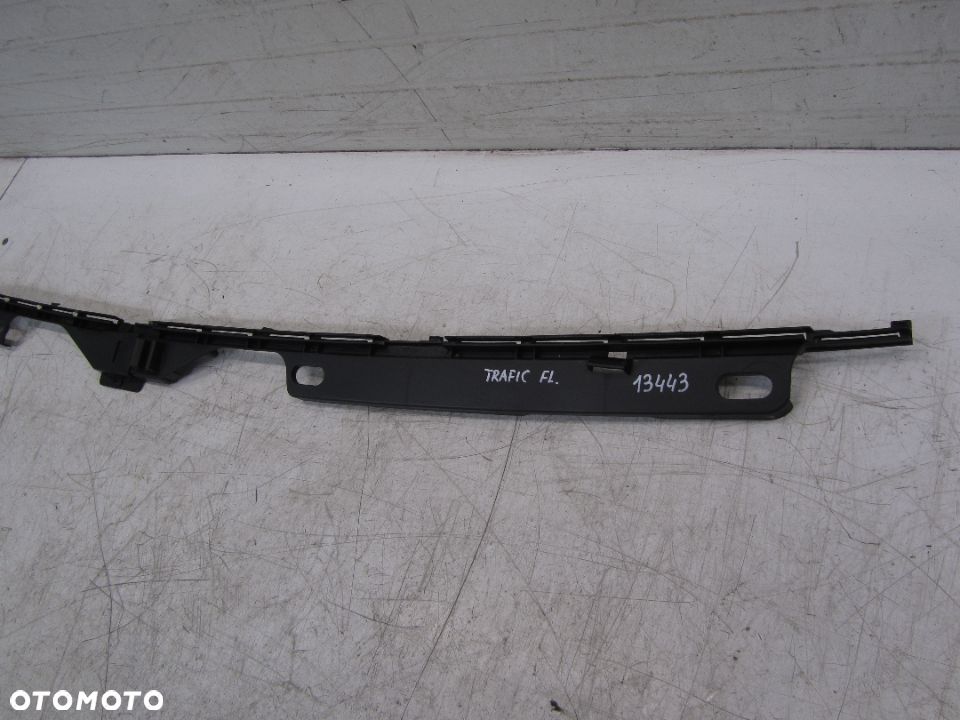 trafic-vivaro 2.0DCI UK mocowanie listwa podszybia - 2