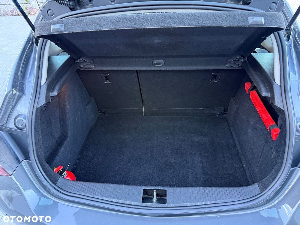 Opel Astra - 24